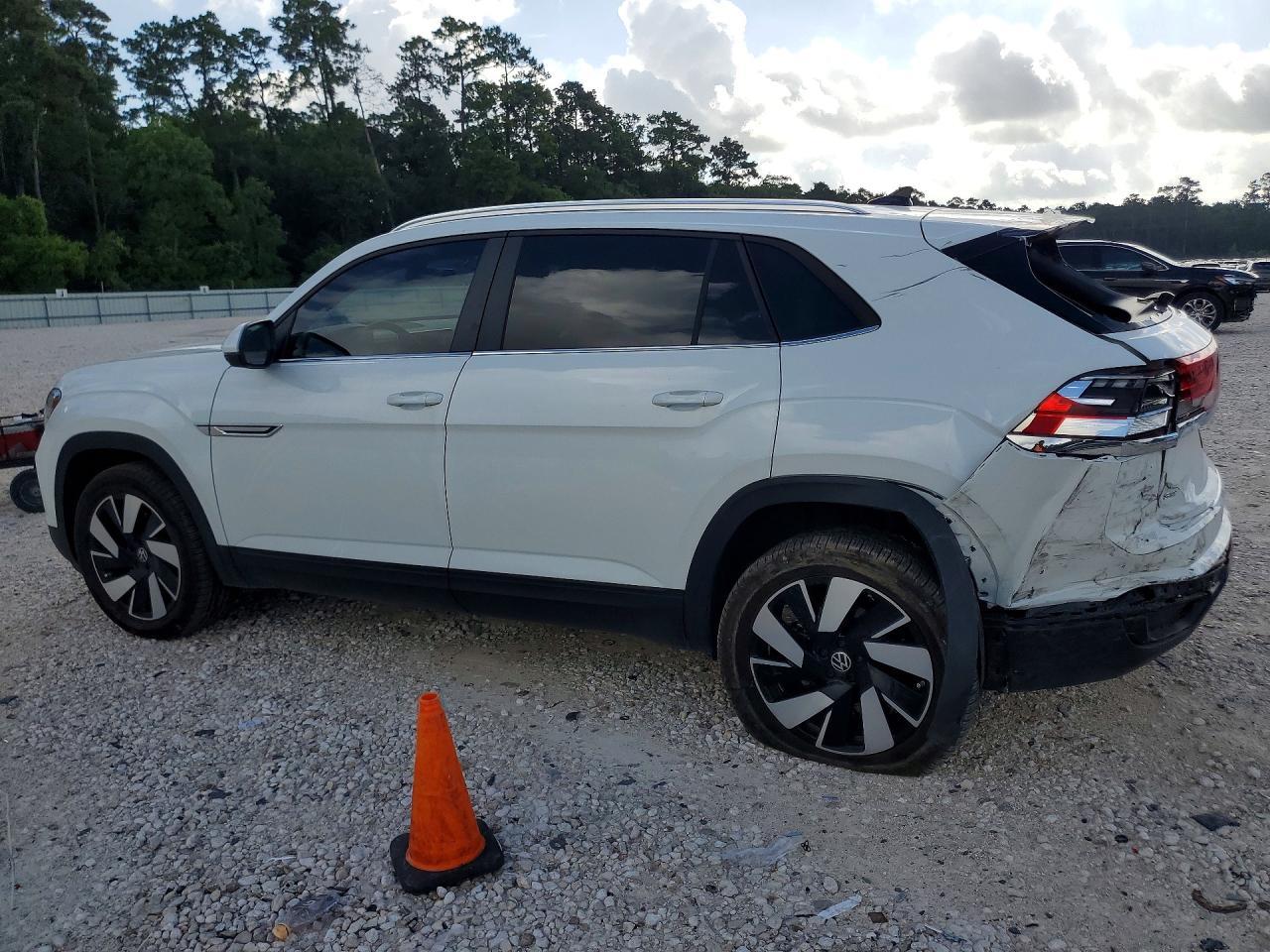 2025 Volkswagen Atlas Cross Sport Se - Фото 2
