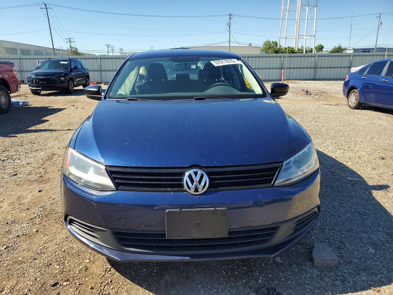 2014 Volkswagen Jetta Base/S - Фото 5