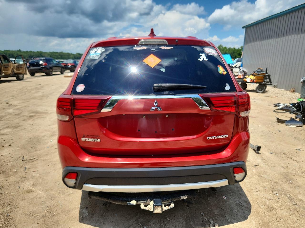 2017 Mitsubishi Outlander Es - Image 6