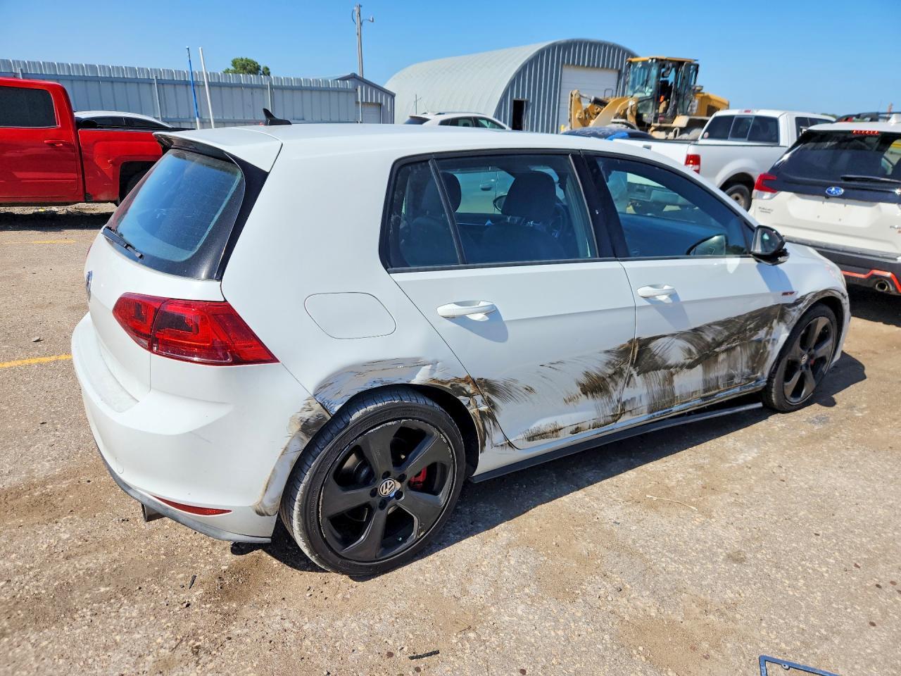 2015 Volkswagen Gti - Фото 3