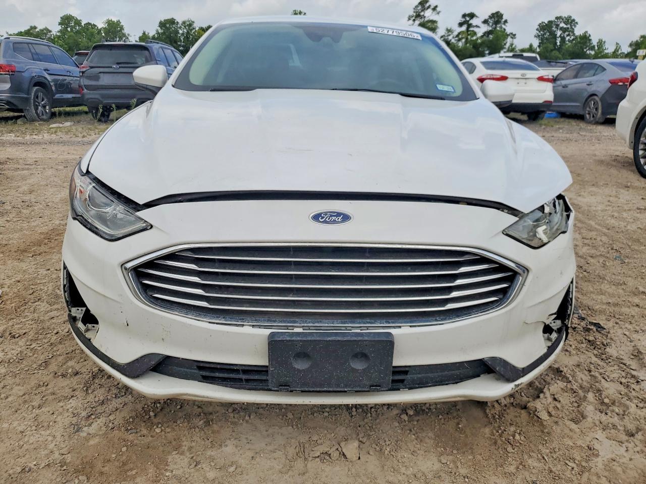 2020 Ford Fusion Se - Фото 5