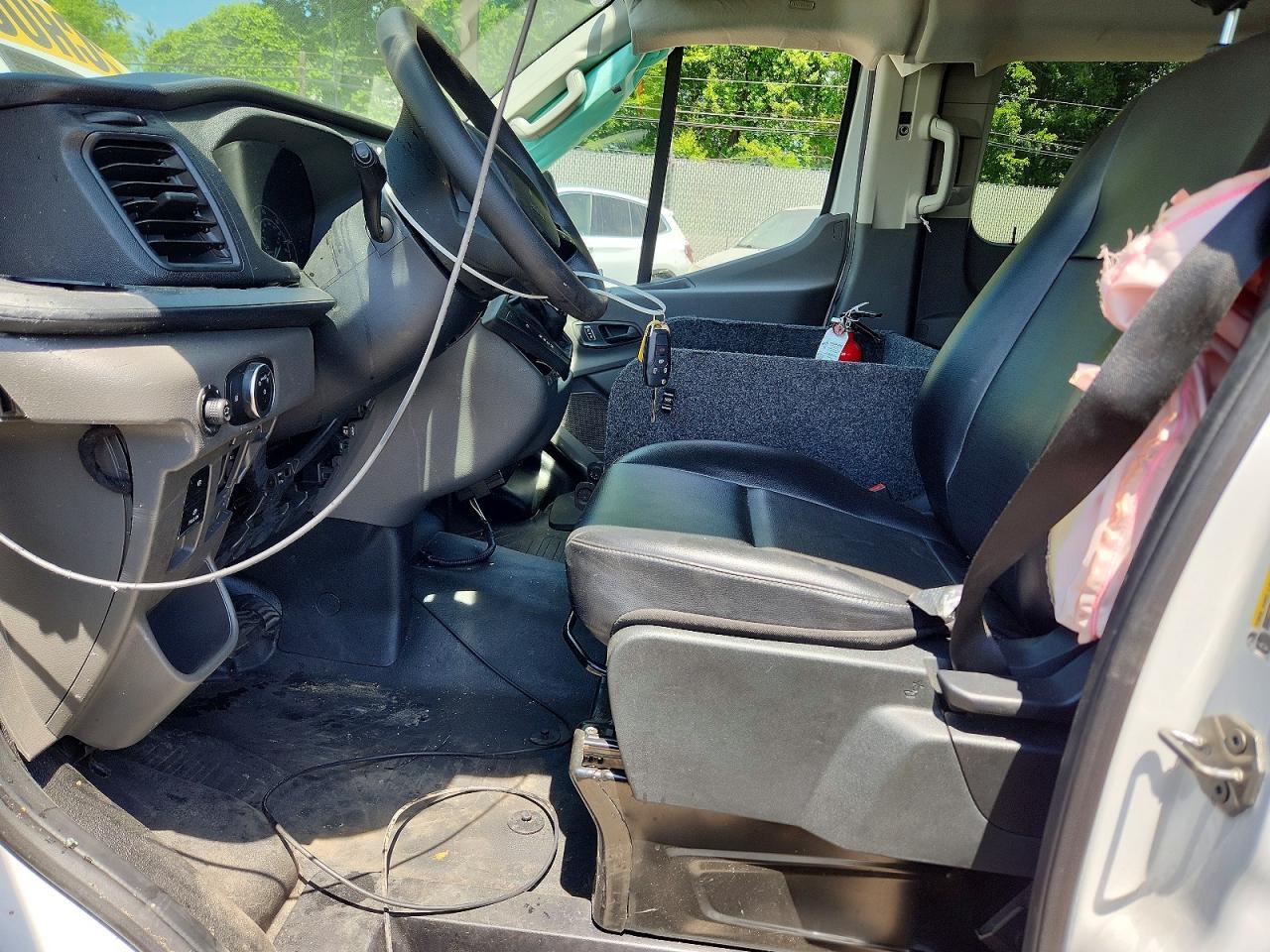 2024 Ford Transit - Фото 7