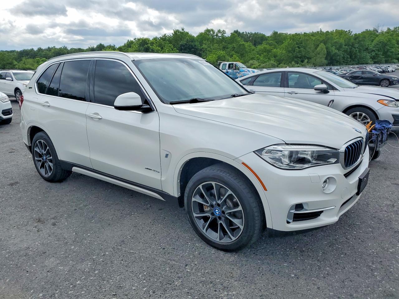 2017 BMW X5 Xdr40E - Image 4