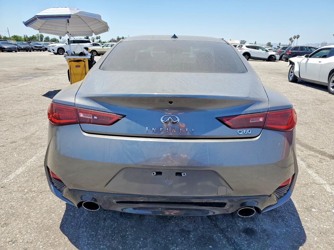 2020 Infiniti Q60 3.0T Luxe - Фото 6