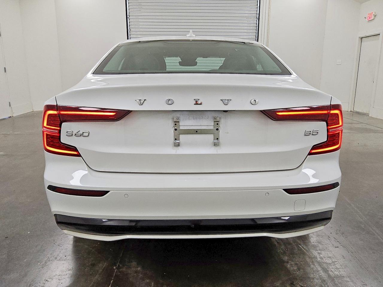 2024 Volvo S60 Core - Фото 6