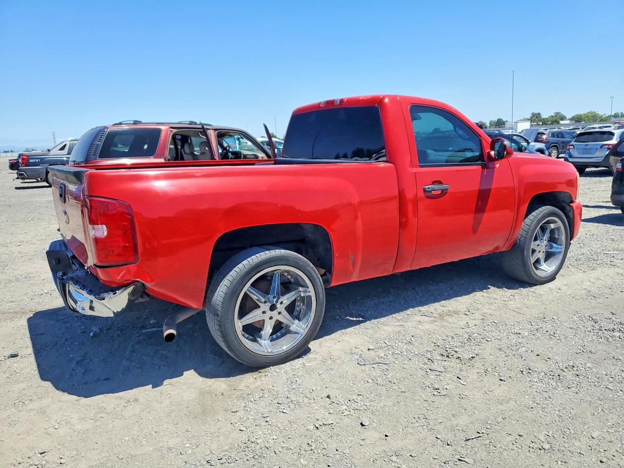 2008 Chevrolet Silverado C1500 - Фото 3