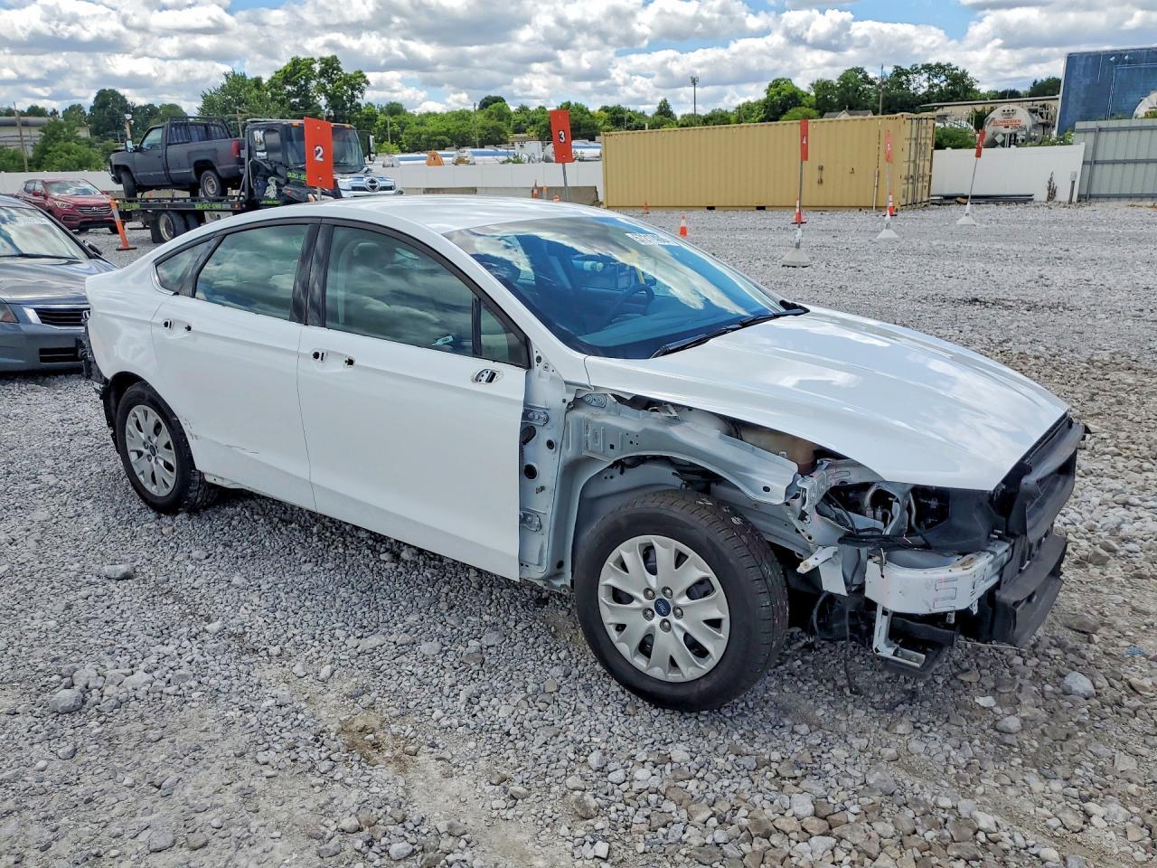 2019 Ford Fusion S - Фото 4