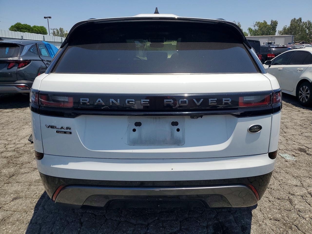 2019 Land Rover Range Rover Velar R-Dynamic Se - Image 6