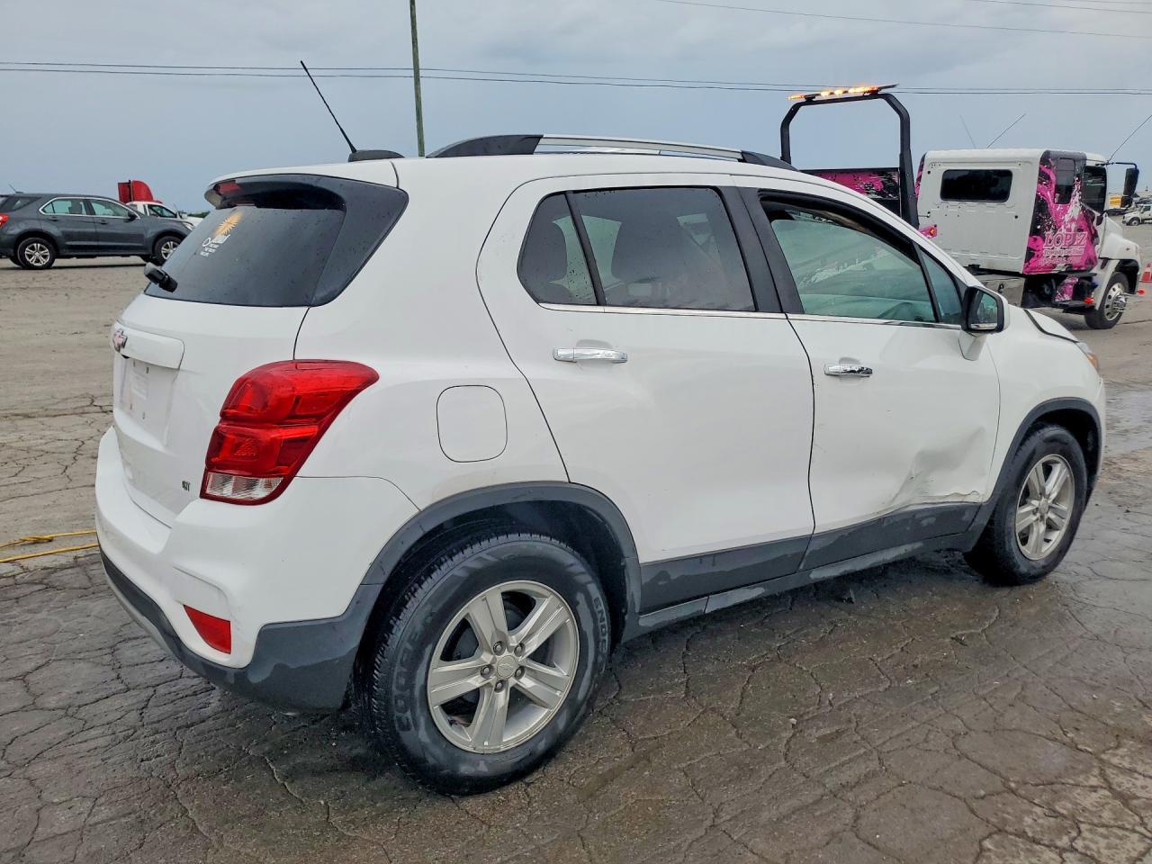 2020 Chevrolet Trax 1Lt - Image 3