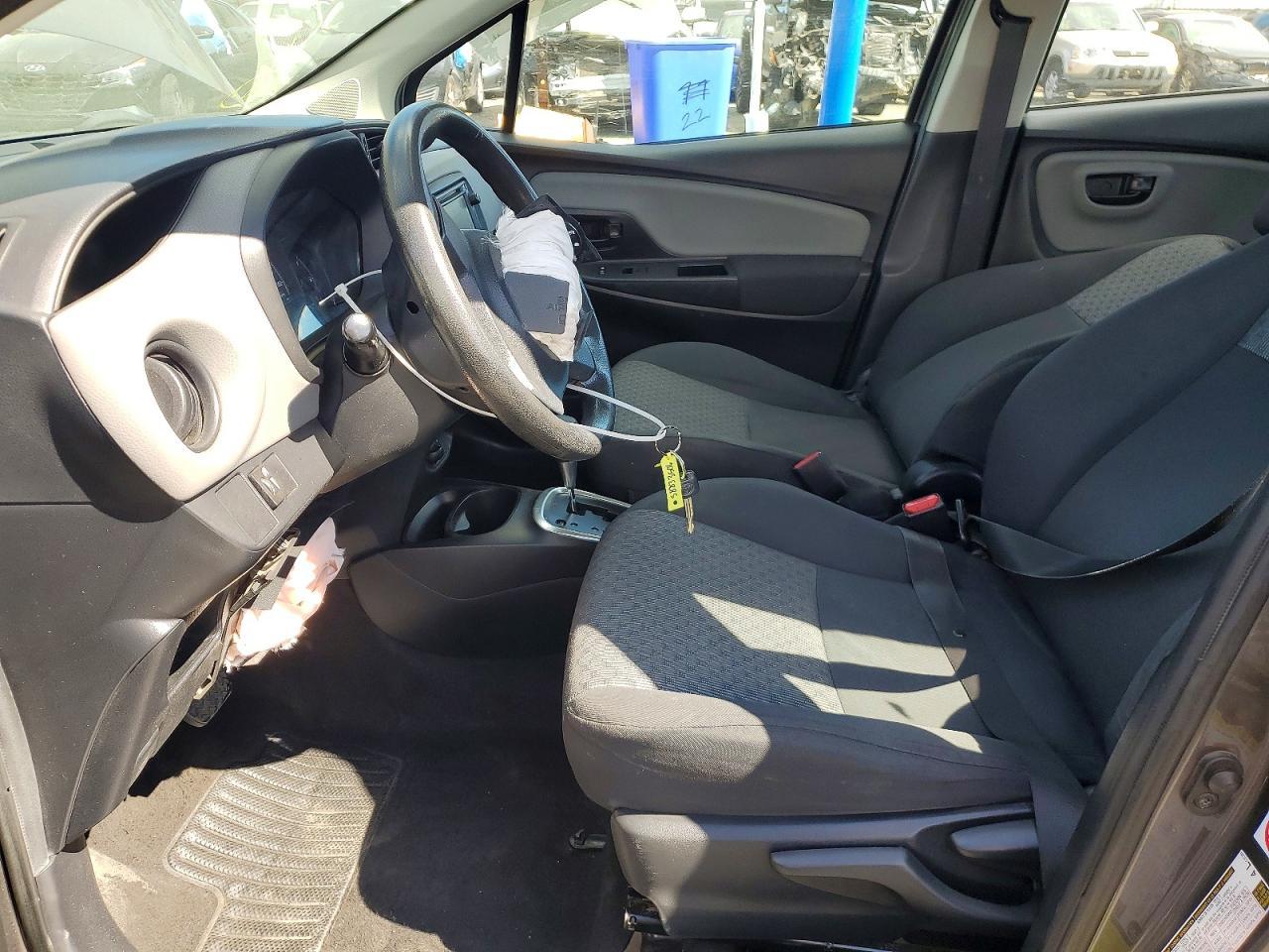 2015 Toyota Yaris 5-Door L - Image 7