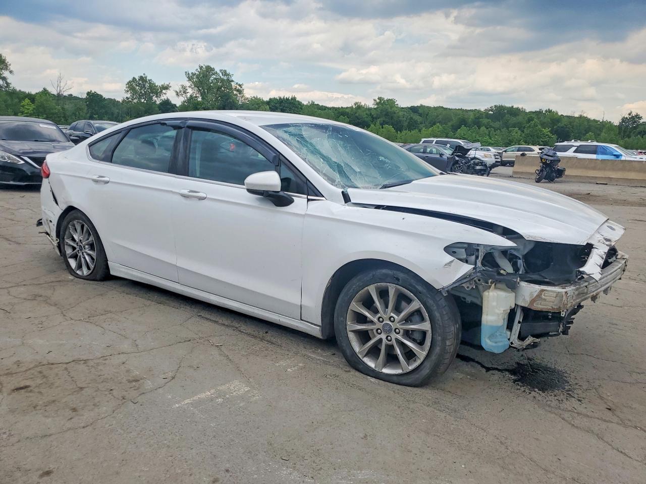 2017 Ford Fusion Se - Image 4