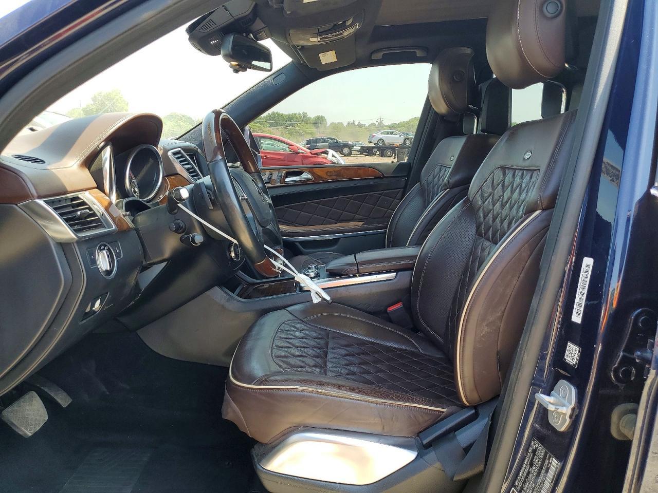 2016 Mercedes-Benz Gl 550 4Matic - Image 7