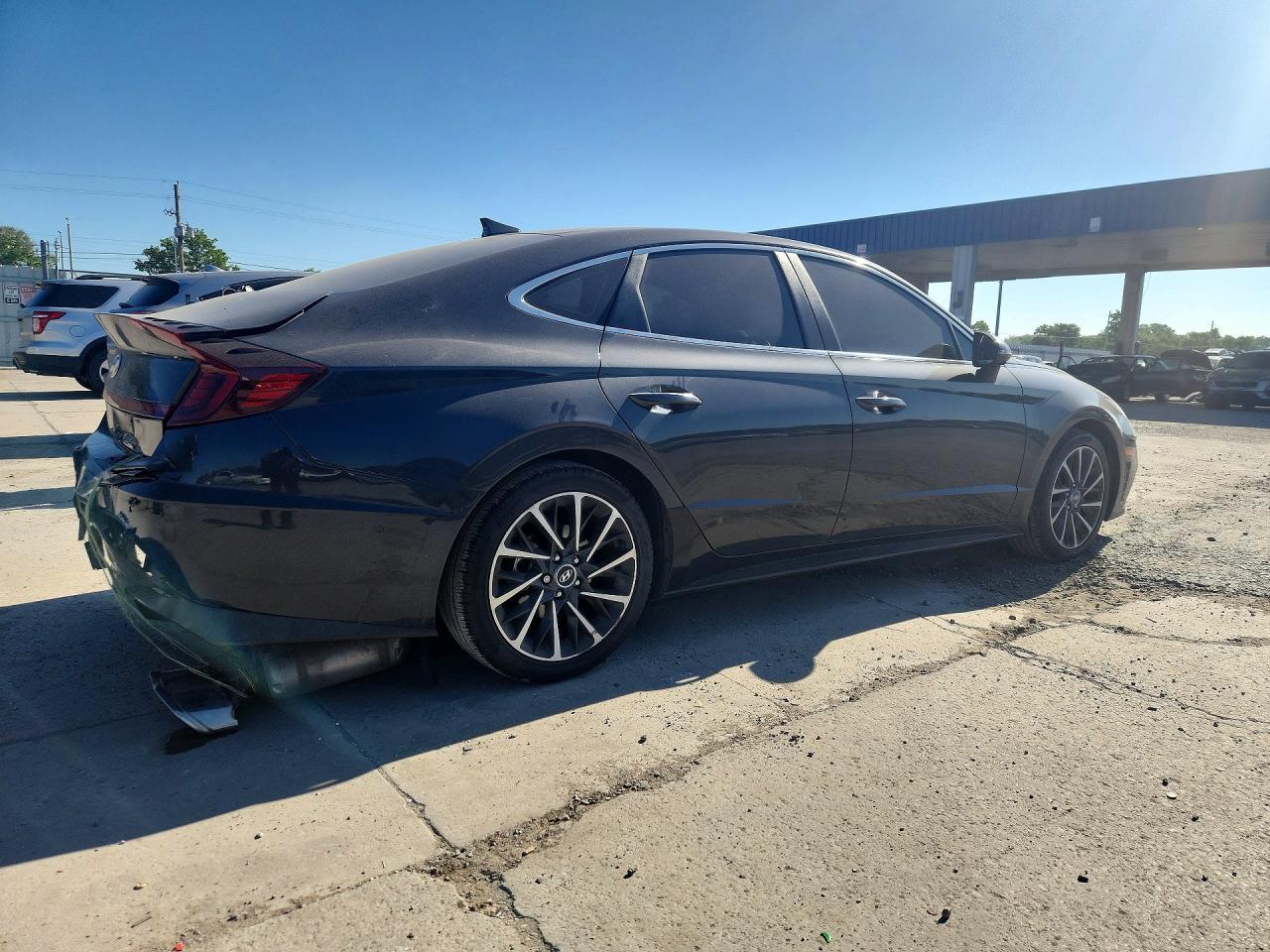 2022 Hyundai Sonata Limited - Image 3