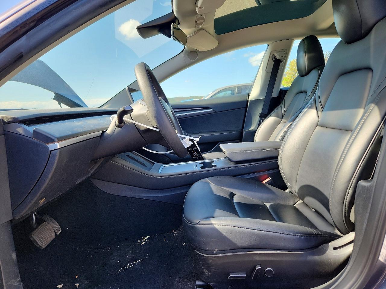 2023 Tesla Model 3 - Фото 7