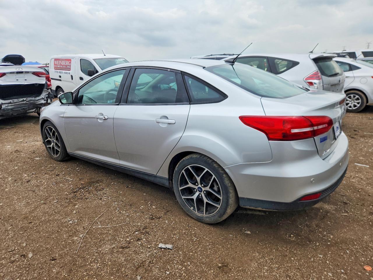 2017 Ford Focus Sel - Image 2