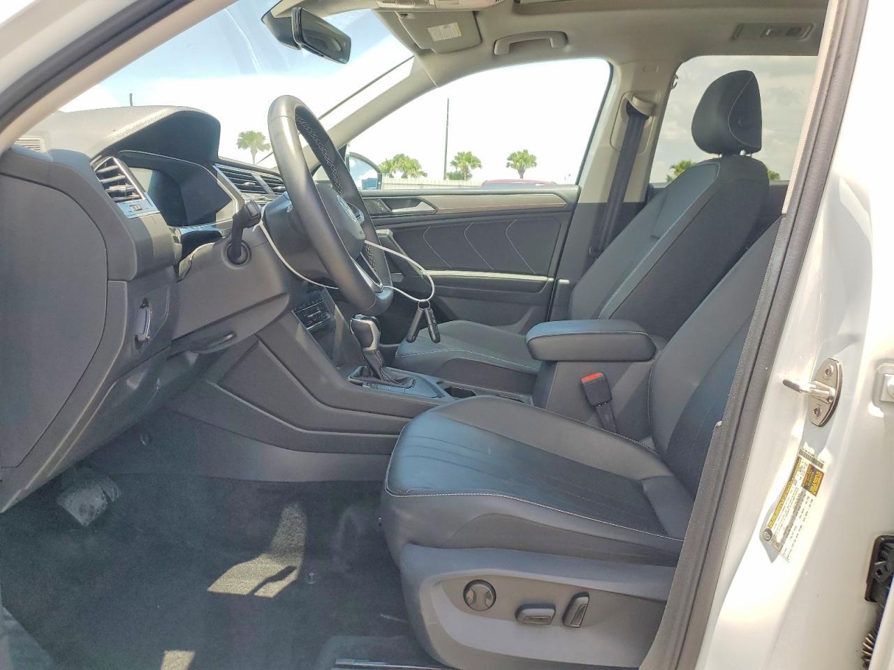 2023 Volkswagen Tiguan Se - Фото 7