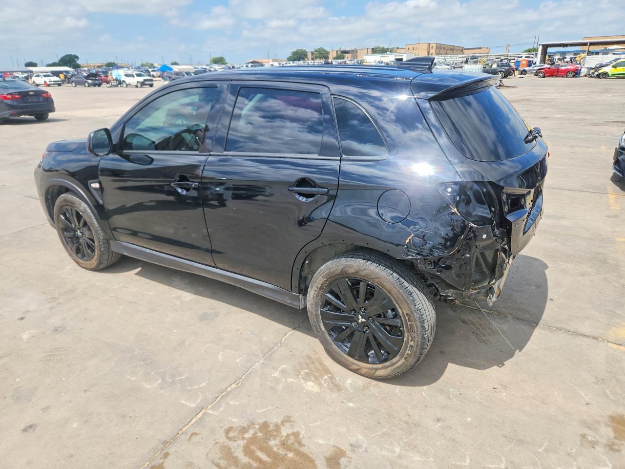 2025 Mitsubishi Outlander Sport S - Фото 2