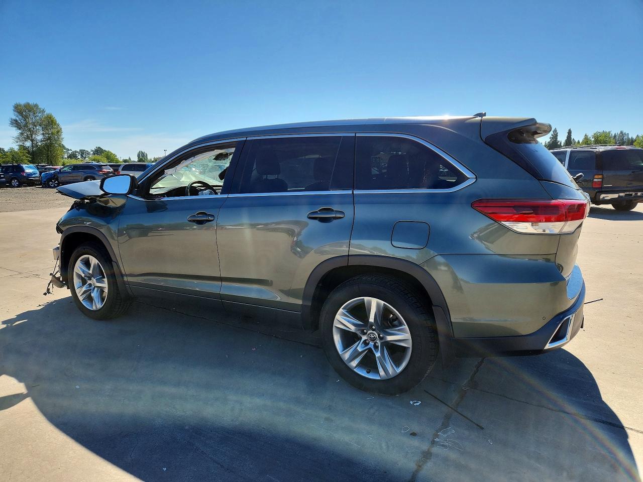 2017 Toyota Highlander Limited - Фото 2