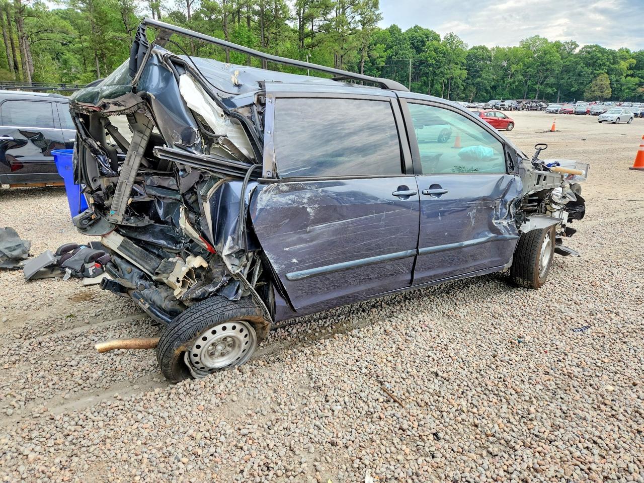 2007 Toyota Sienna - Фото 3