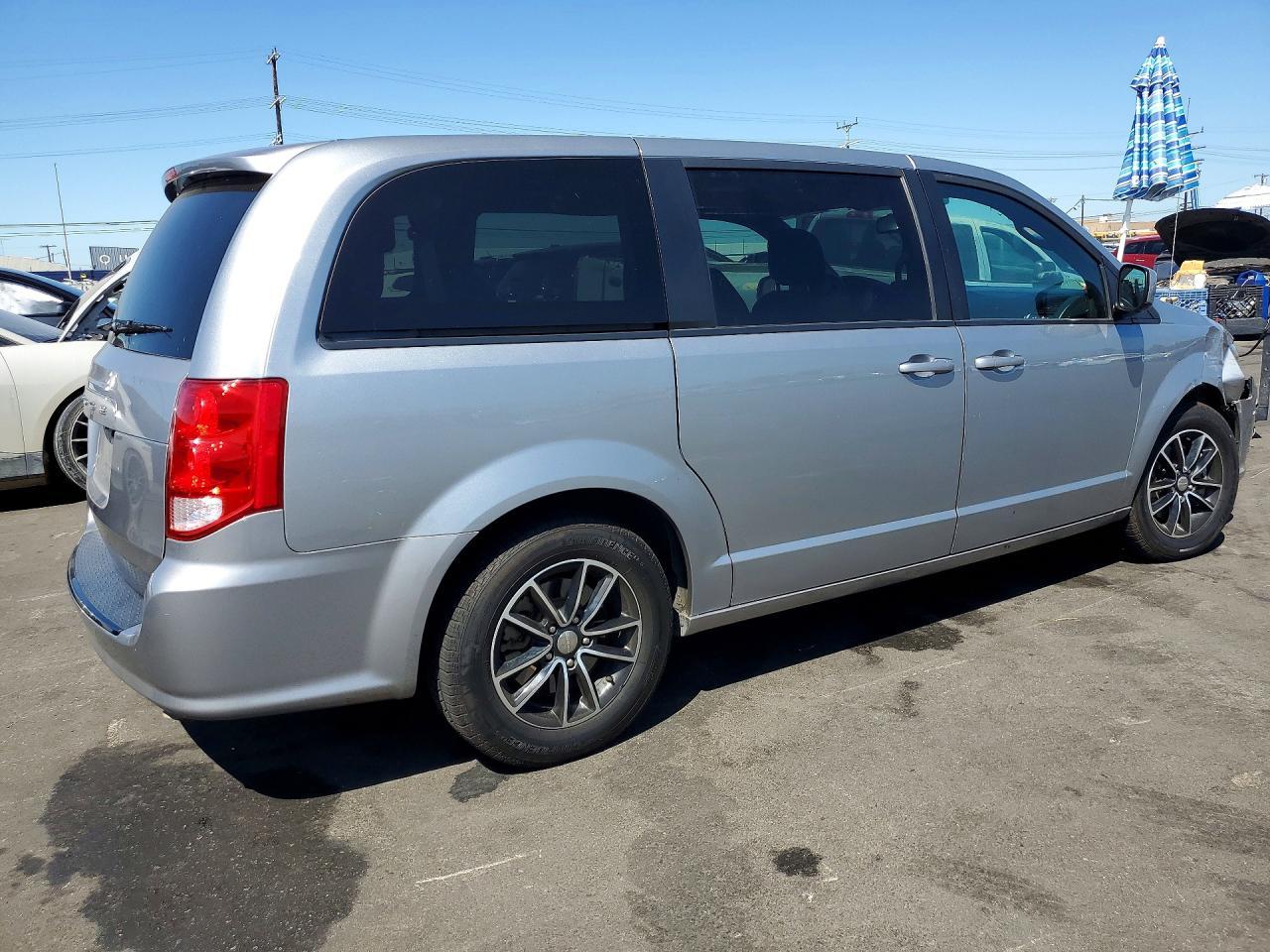 2019 Dodge Grand Caravan Se - Image 3