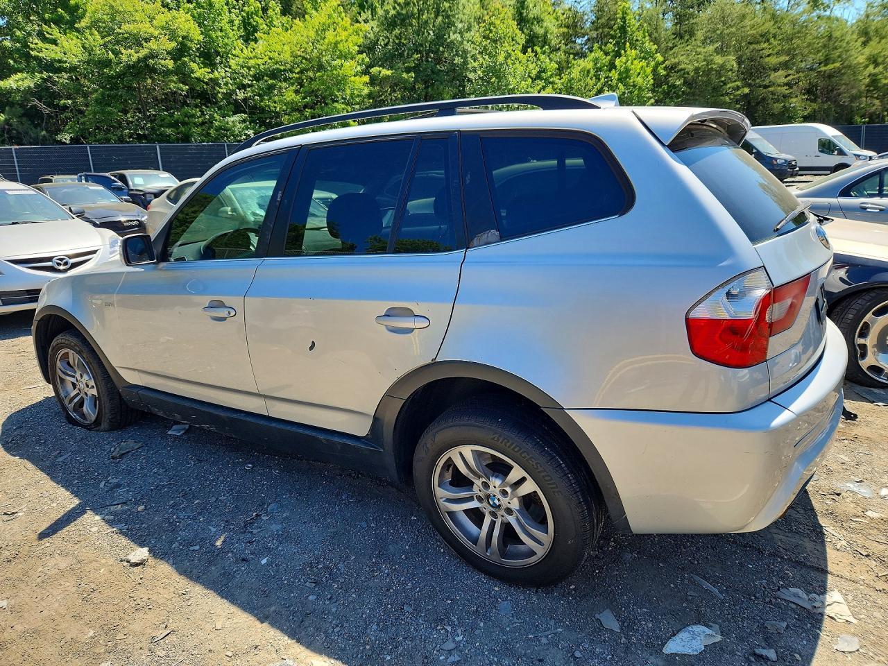 2006 BMW X3 3.0I - Фото 2