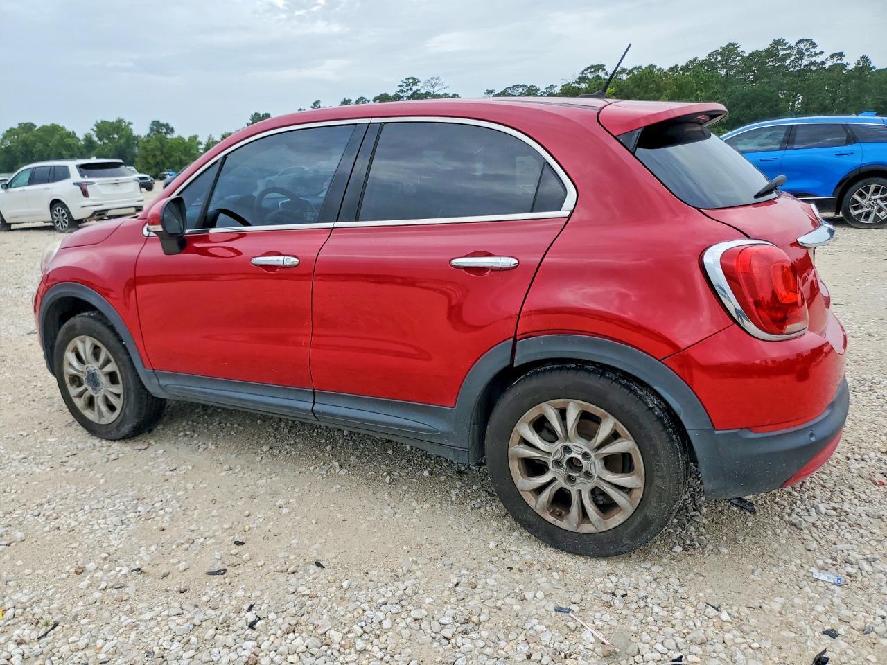 2016 Fiat 500X Lounge - Фото 2