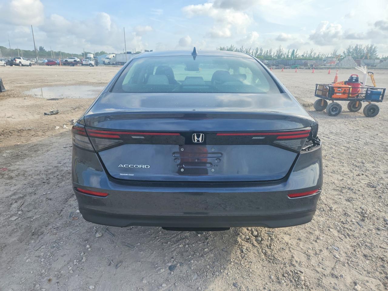 2025 Honda Accord Se - Фото 6
