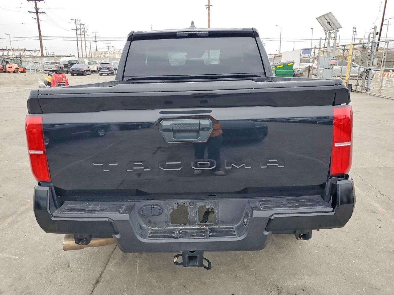 2025 Toyota Tacoma Sr5 - Image 6