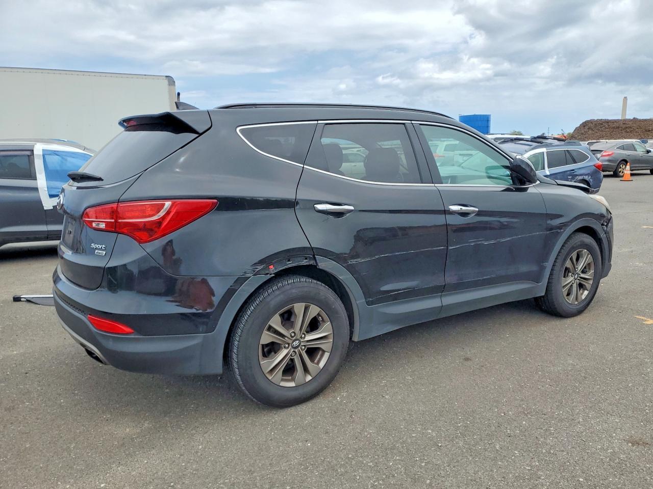 2015 Hyundai Santa Fe Sport 2.4L - Фото 3
