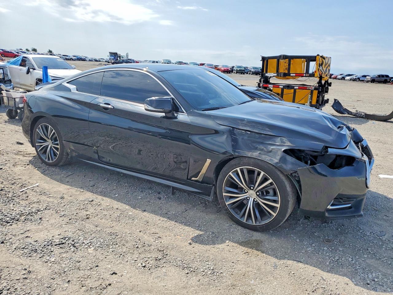 2019 Infiniti Q60 3.0T Luxe - Image 4