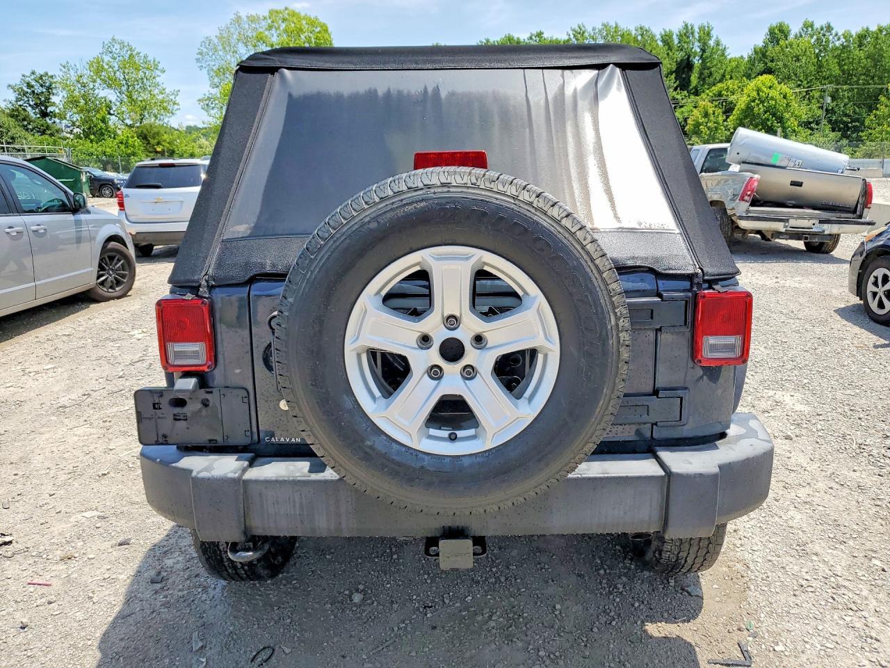 2016 Jeep Wrangler Unlimited Sport - Image 6