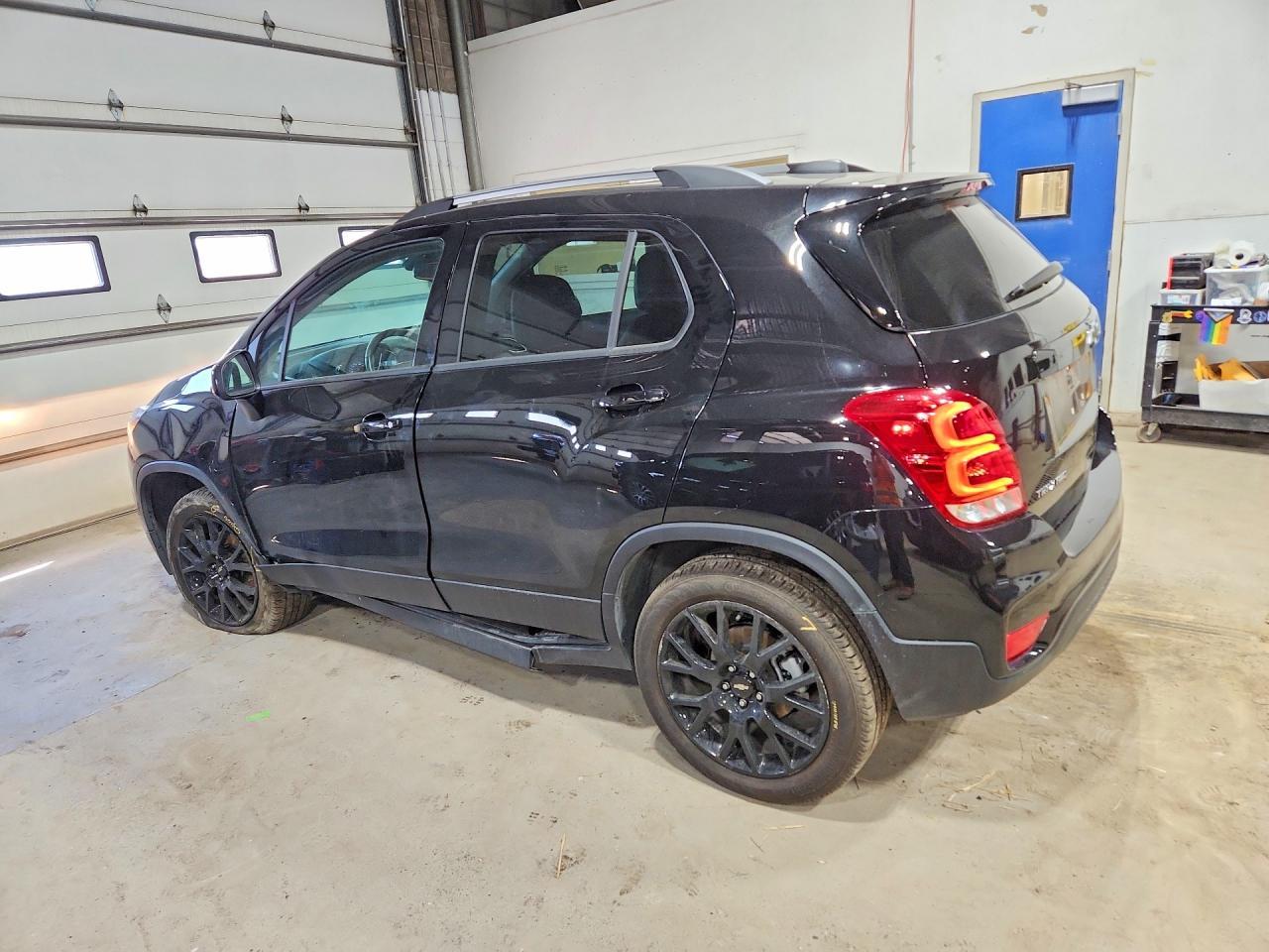 2022 Chevrolet Trax 1Lt - Image 2