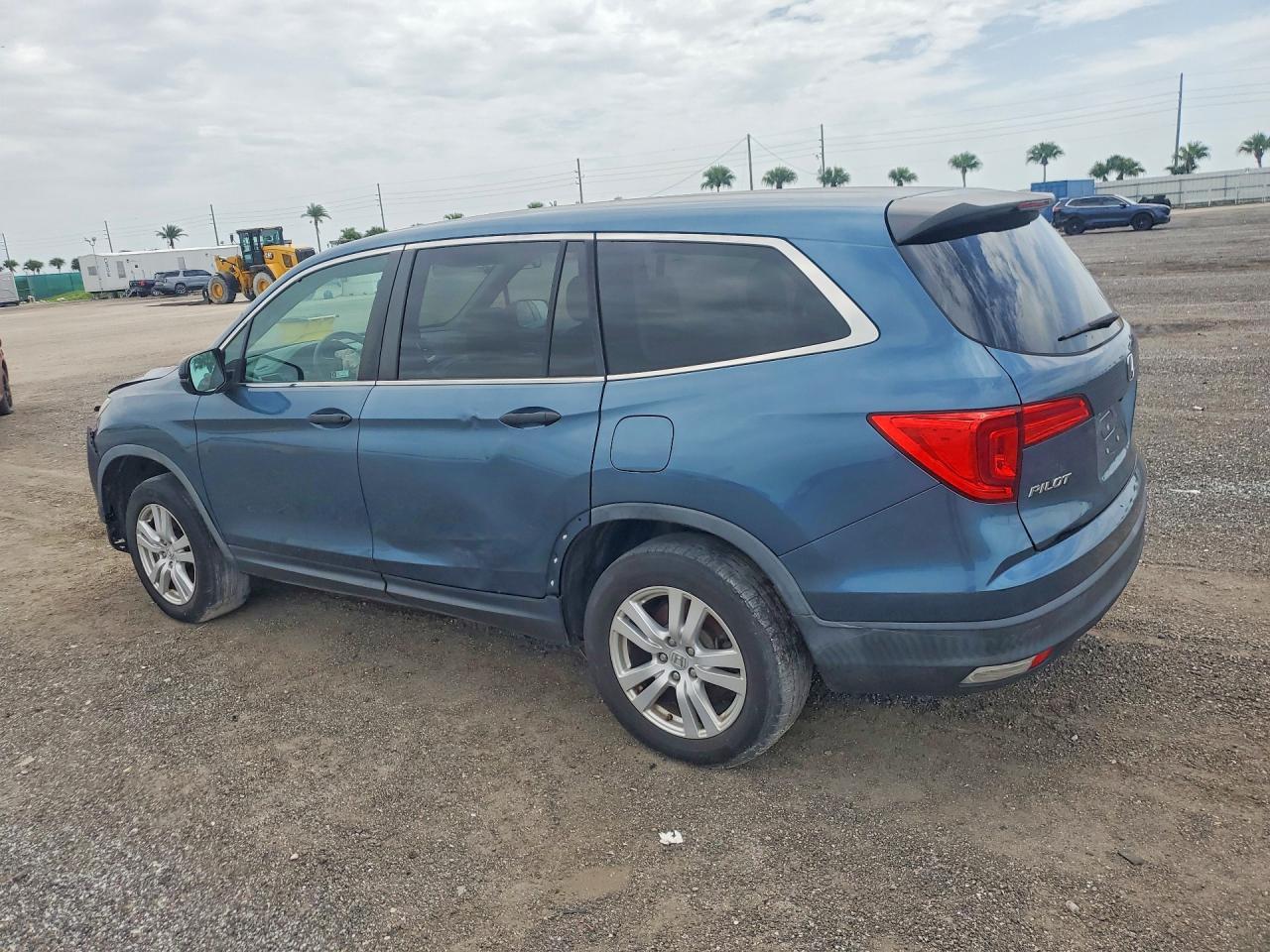 2018 Honda Pilot Lx - Фото 2