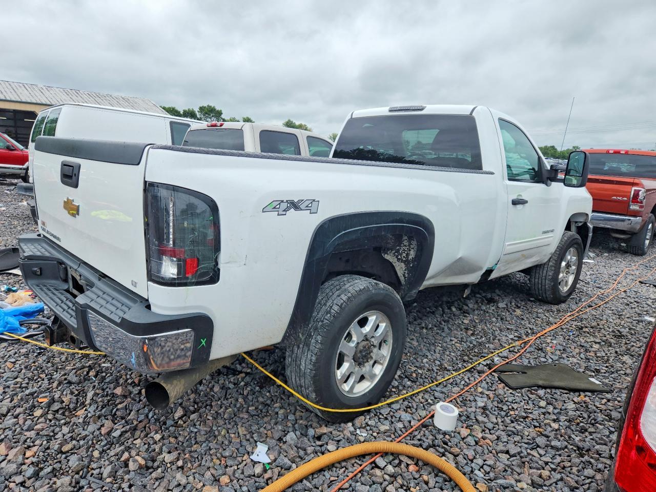 2011 Chevrolet Silverado K2500 Heavy Duty Lt - Фото 3