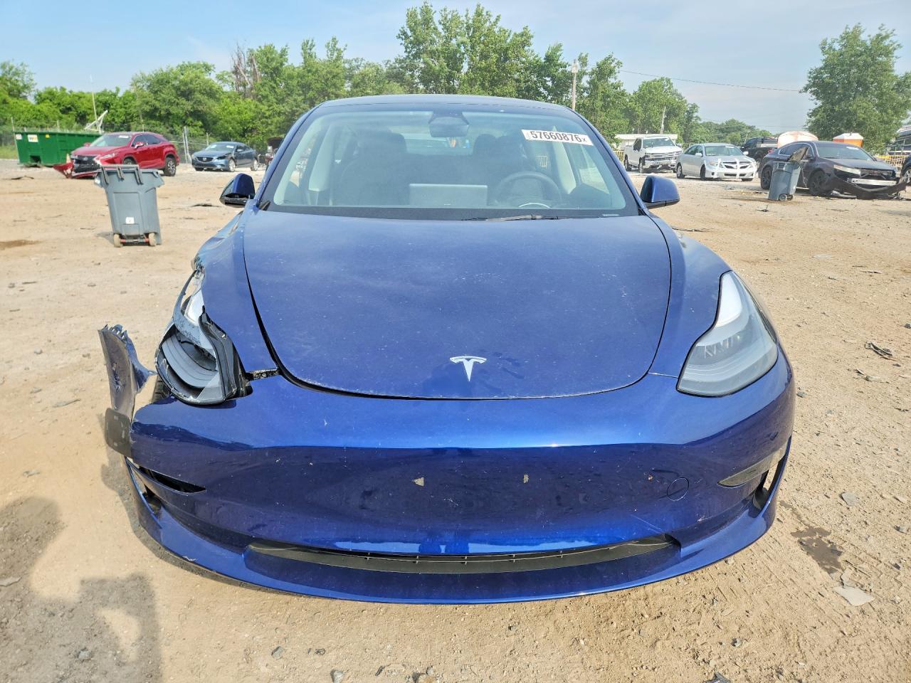 2023 Tesla Model 3 - Фото 5