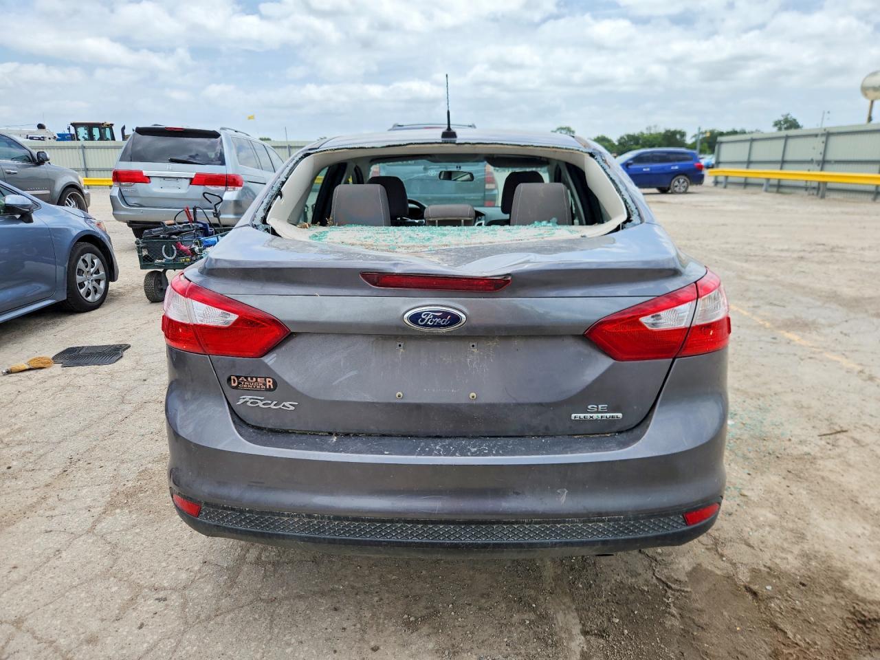 2014 Ford Focus Se - Image 6