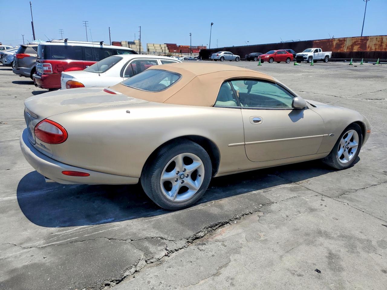 2000 Jaguar Xk8 - Фото 3