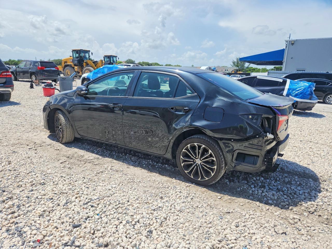 2016 Toyota Corolla S Plus - Фото 2
