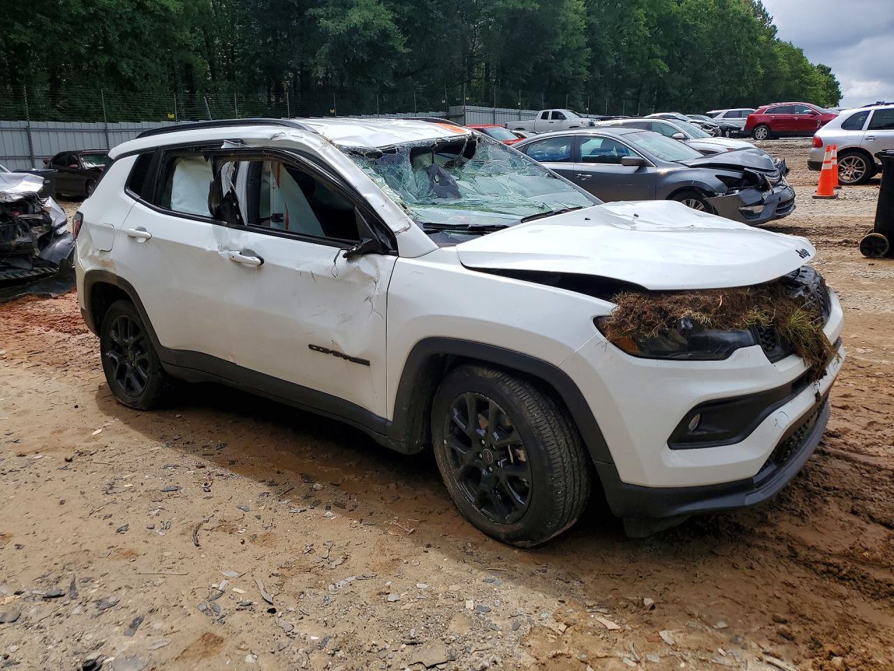 2026 Jeep Compass Latitude - Фото 4