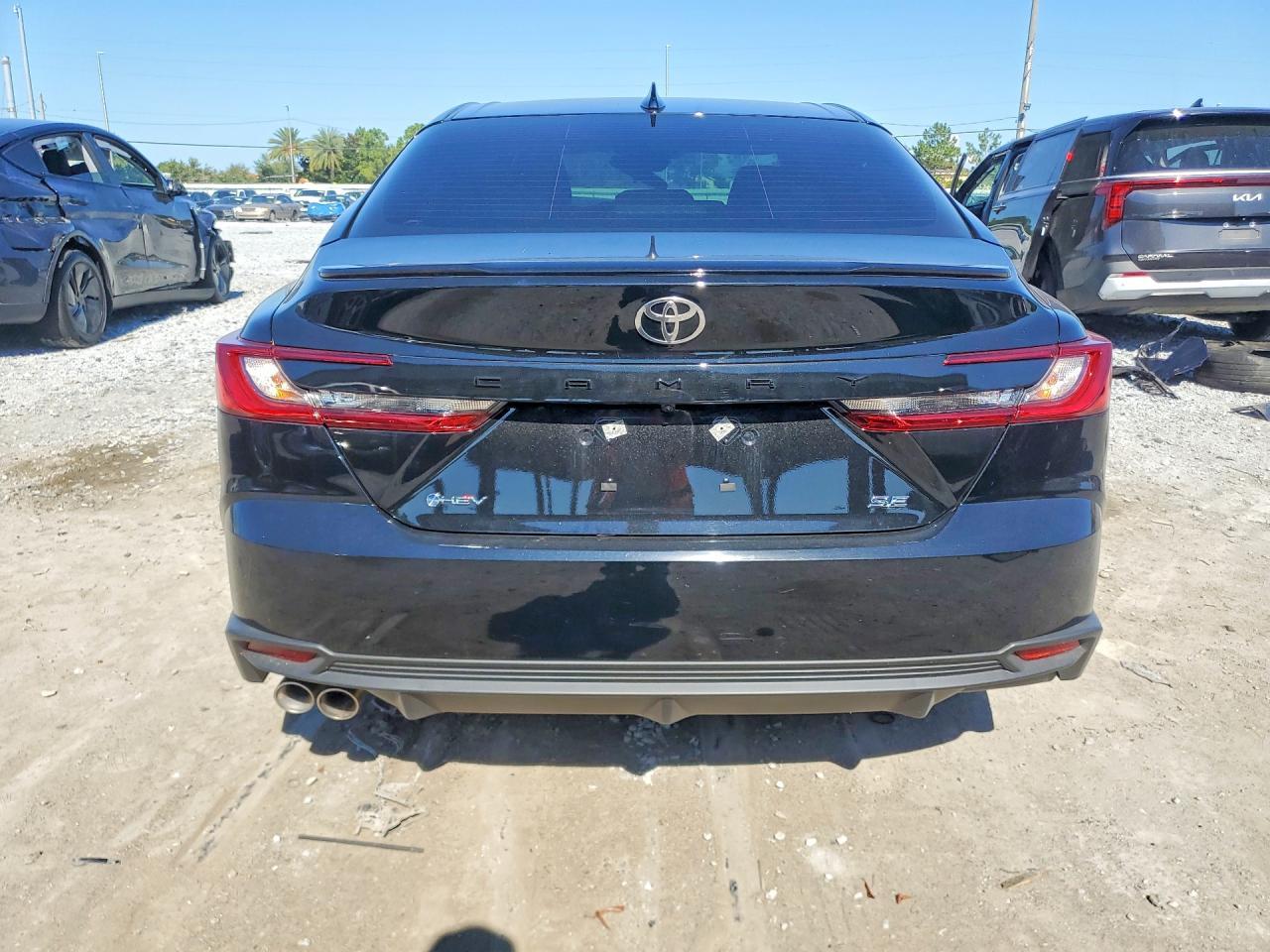 2026 Toyota Camry Se - Image 6
