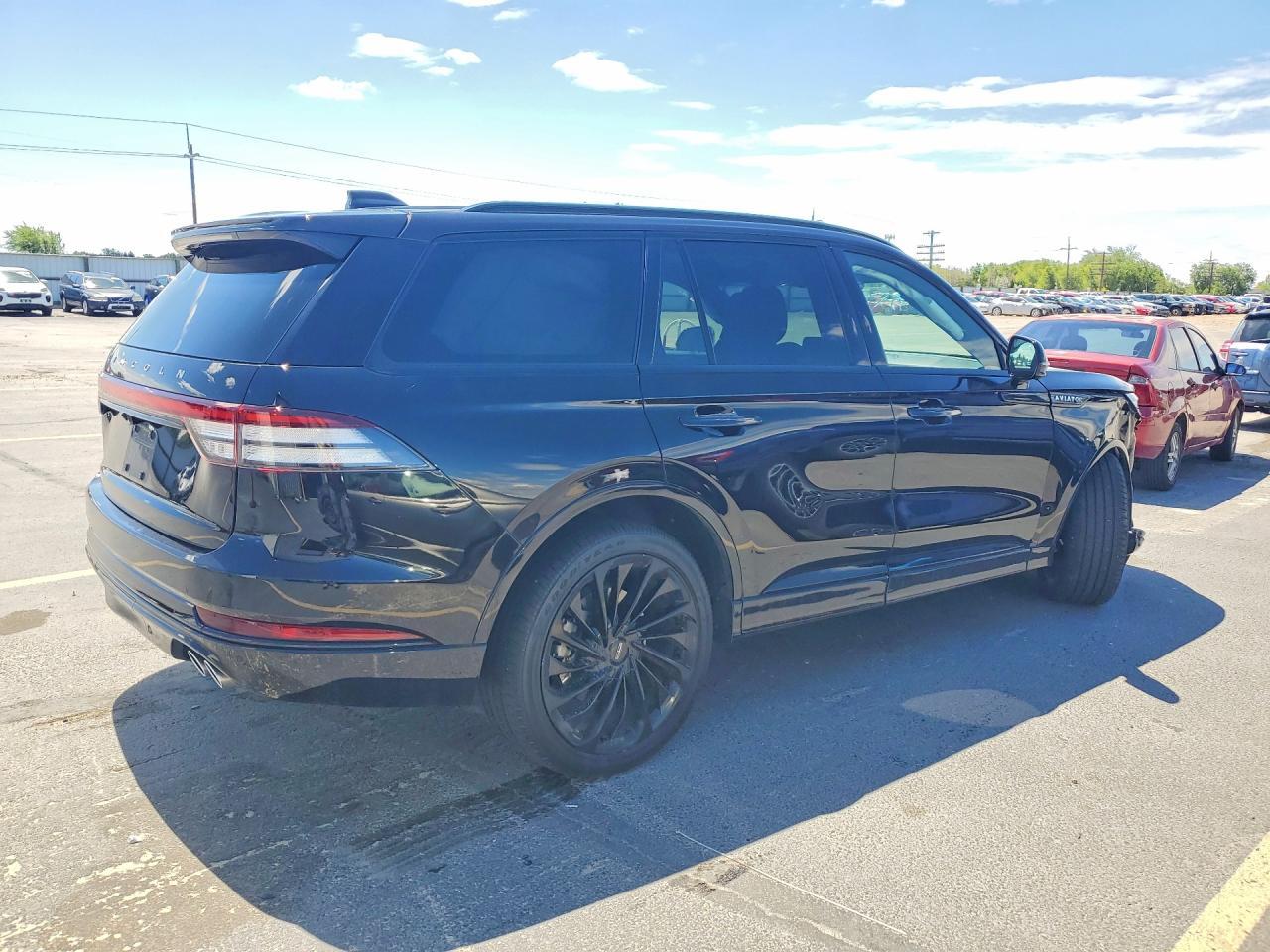 2025 Lincoln Aviator Reserve - Фото 3