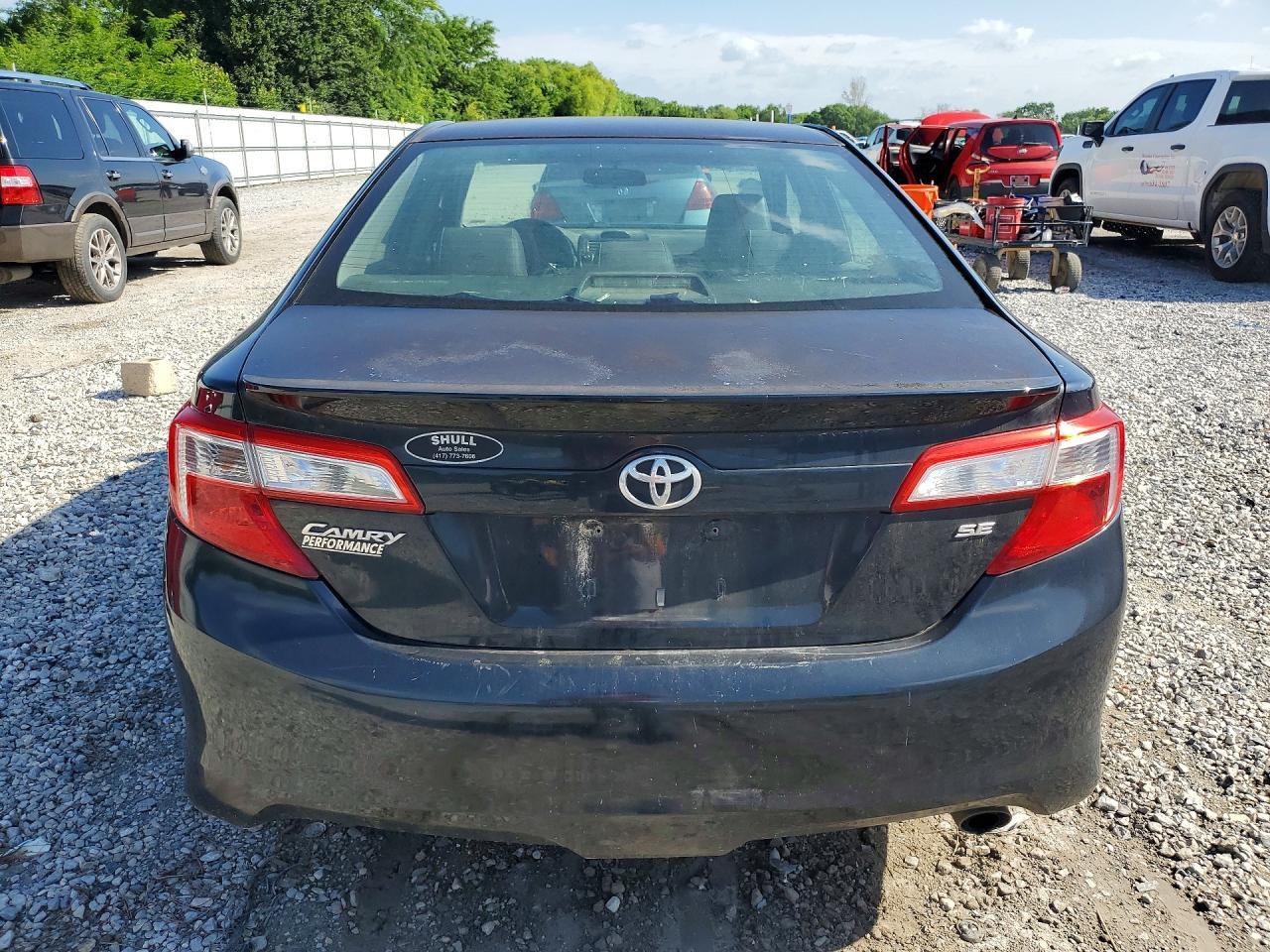 2012 Toyota Camry Se - Фото 6