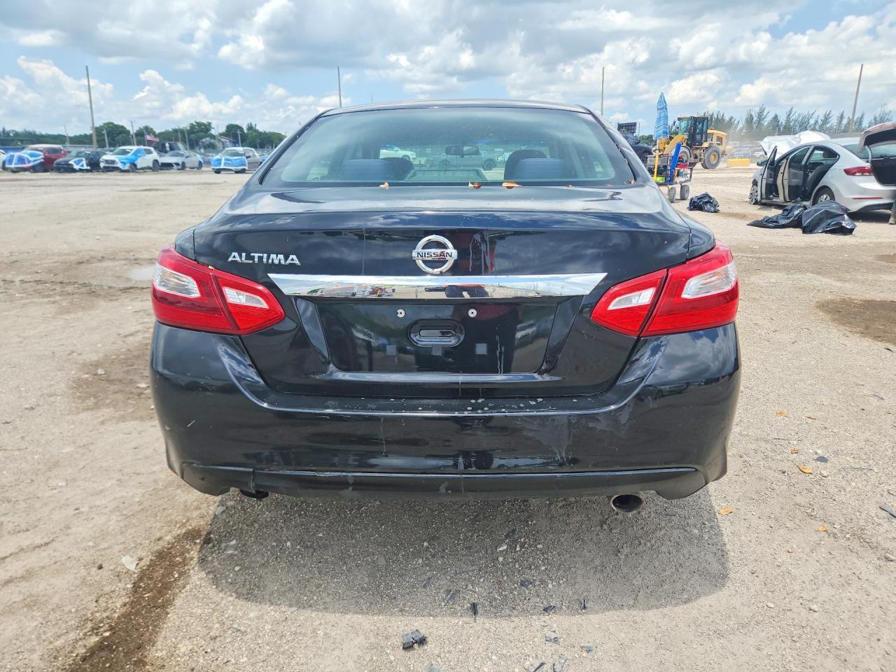 2016 Nissan Altima 2.5 S - Image 6