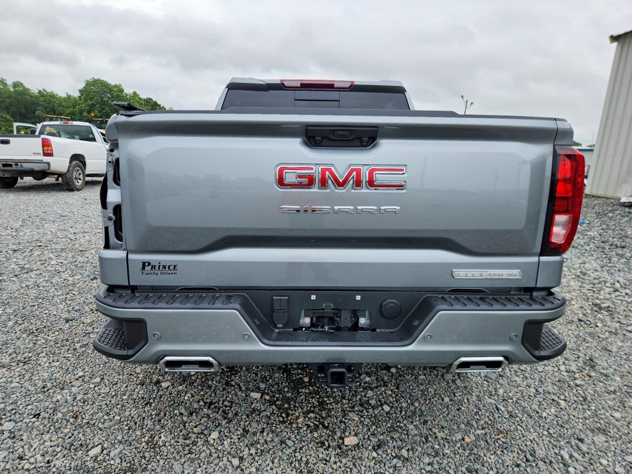 2026 GMC Sierra K1500 Elevation - Image 6