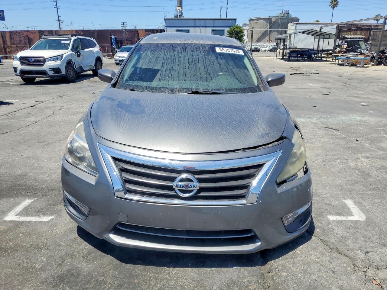 2014 Nissan Altima 2.5 S - Image 5