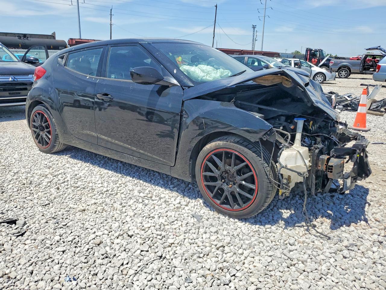2014 Hyundai Veloster Base - Фото 4
