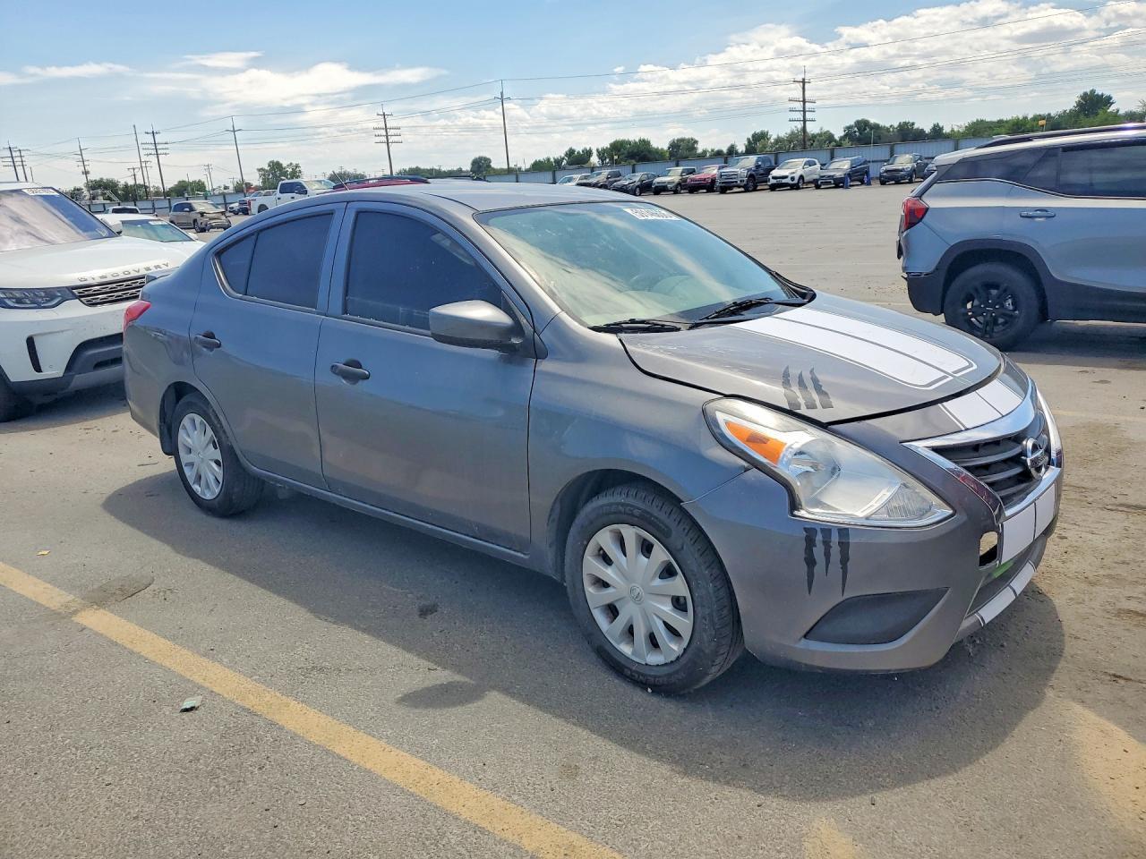 2019 Nissan Versa S Plus - Фото 4