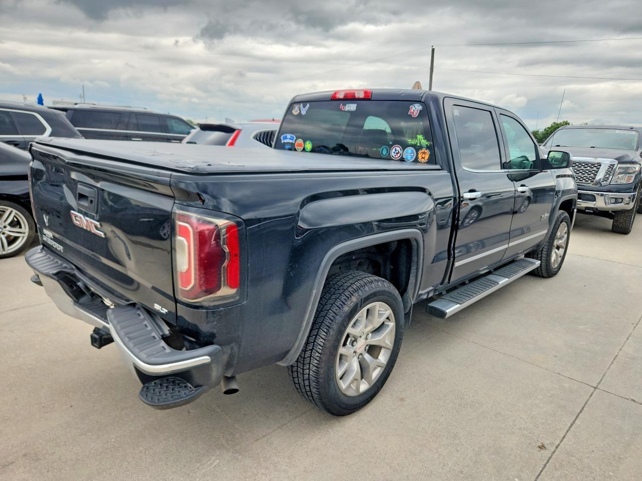 2018 GMC Sierra K1500 Slt - Image 3