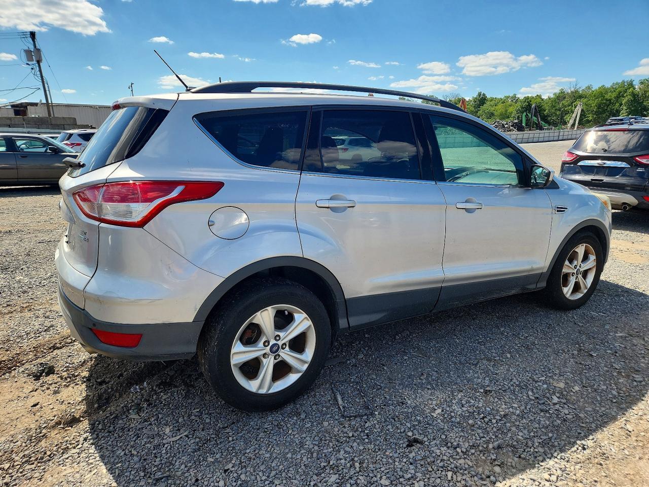 2015 Ford Escape Se - Image 3
