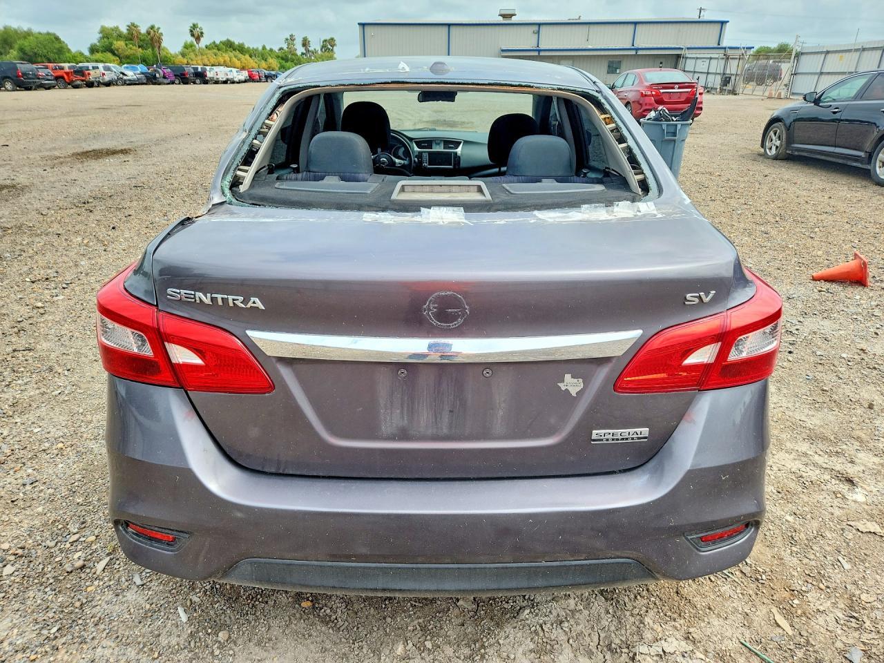 2019 Nissan Sentra Sv - Фото 6